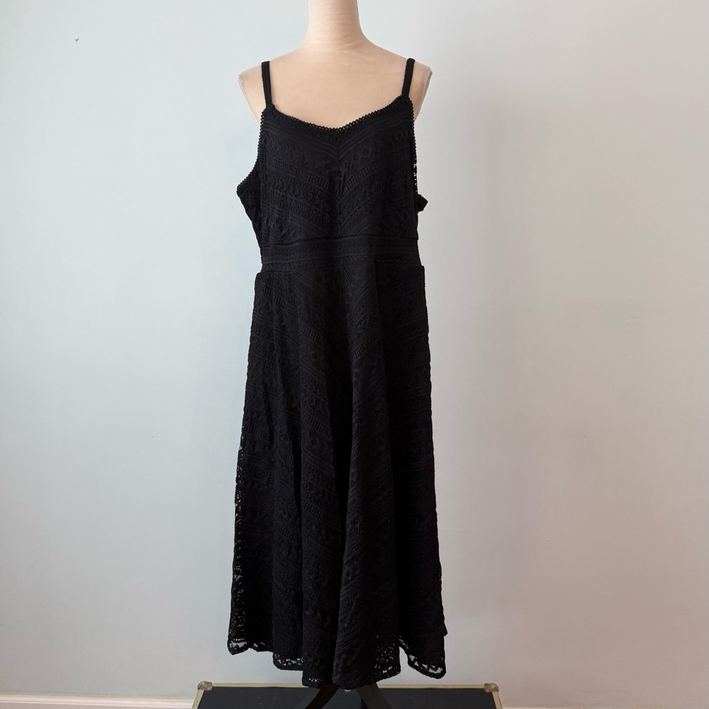 ✨ TORRID Black Lace Midi Dress Size 2X Adjustable Straps Boho Gothic Cottagecore - Picture 3 of 11